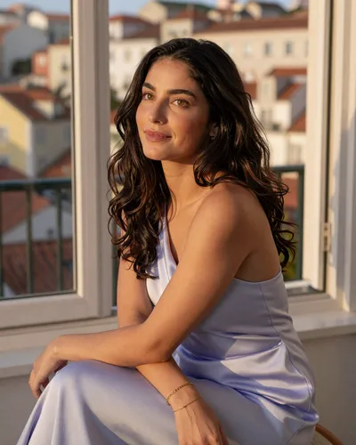 Maria, 27, from Crete, Greece
